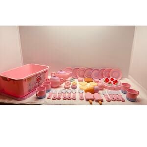 Tagitary Kitchen Pretend Play Toy Set Lot of 51 Pieces *READ*